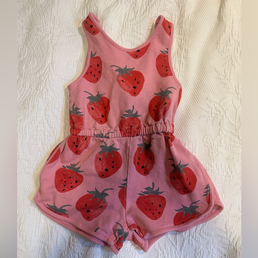 Zara Toddler girls Strawberry Romper size 12-18 months